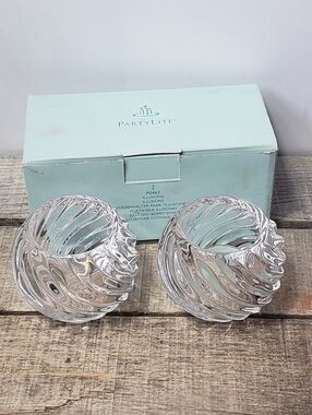 PARTYLITE ILLUSIONS 2 Piece Set Swirl Clear Glass Tea Light Candle Holders
